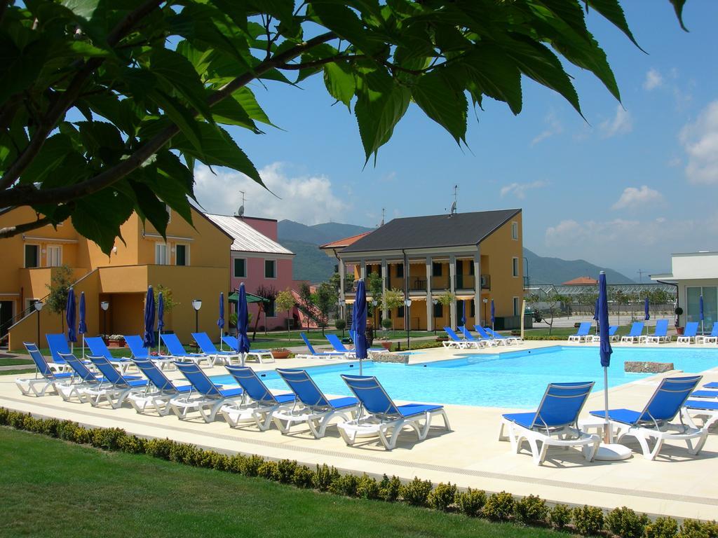 Residence Borgomare Альбенга Экстерьер фото